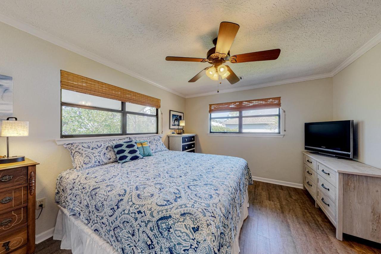 Pelican Kiss Beach Cottage Cape San Blas Екстериор снимка